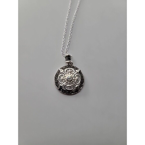 Vintage Necklace Chain Pendant Round Arrows Crystal Shield Jewelry Costume - Picture 8 of 10